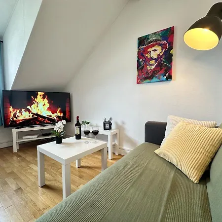 M Lorry Pop Art 3 Avec Balcons Proche Apartment