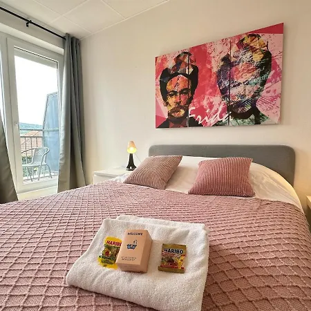 Apartment M Lorry Pop Art 3 Avec Balcons Proche Metz