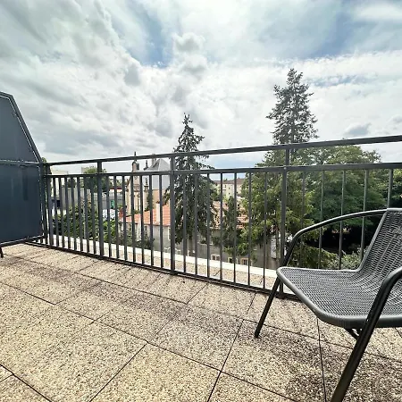 Apartment M Lorry Pop Art 3 Avec Balcons Proche
