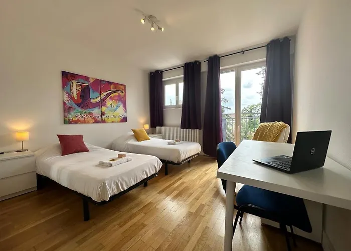 M Lorry Pop Art 3 Avec Balcons Proche 梅斯