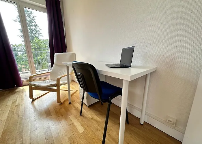 M Lorry Pop Art 3 Avec Balcons Proche