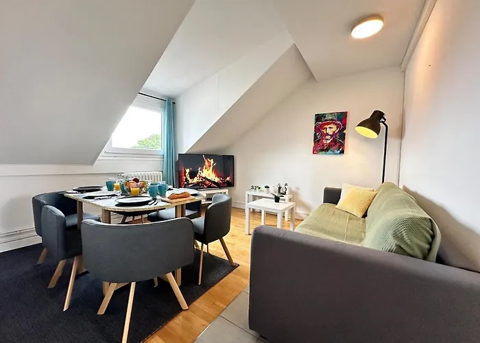 M Lorry Pop Art 3 Avec Balcons Proche 梅斯